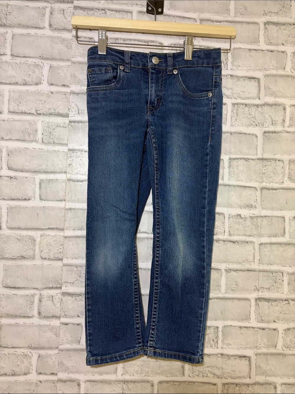 Levi's Boys Relaxed Jeans - Dark Blue Wash size 6 regular slim
